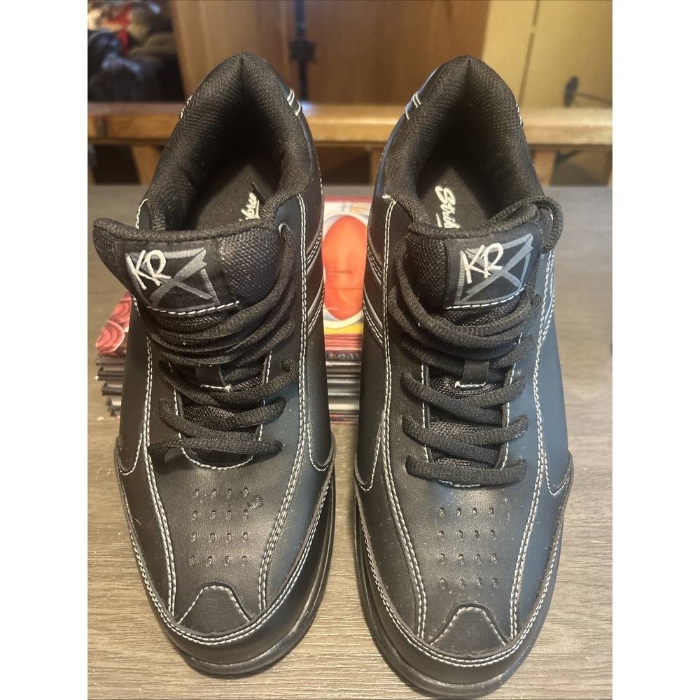 KR Strikeforce Men's Flyer RH Or LH Bowling Shoes Black Sz 10 CLEAN
